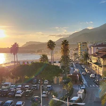 Spectacular Seaview & Sunset In Old Town